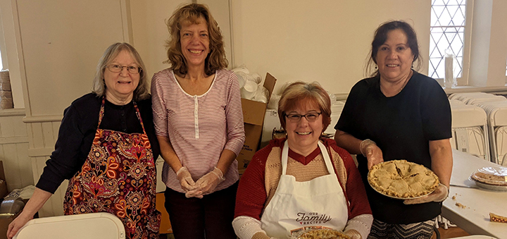 Thank you volunteers: Thanksgiving dinner at St. Paul’s